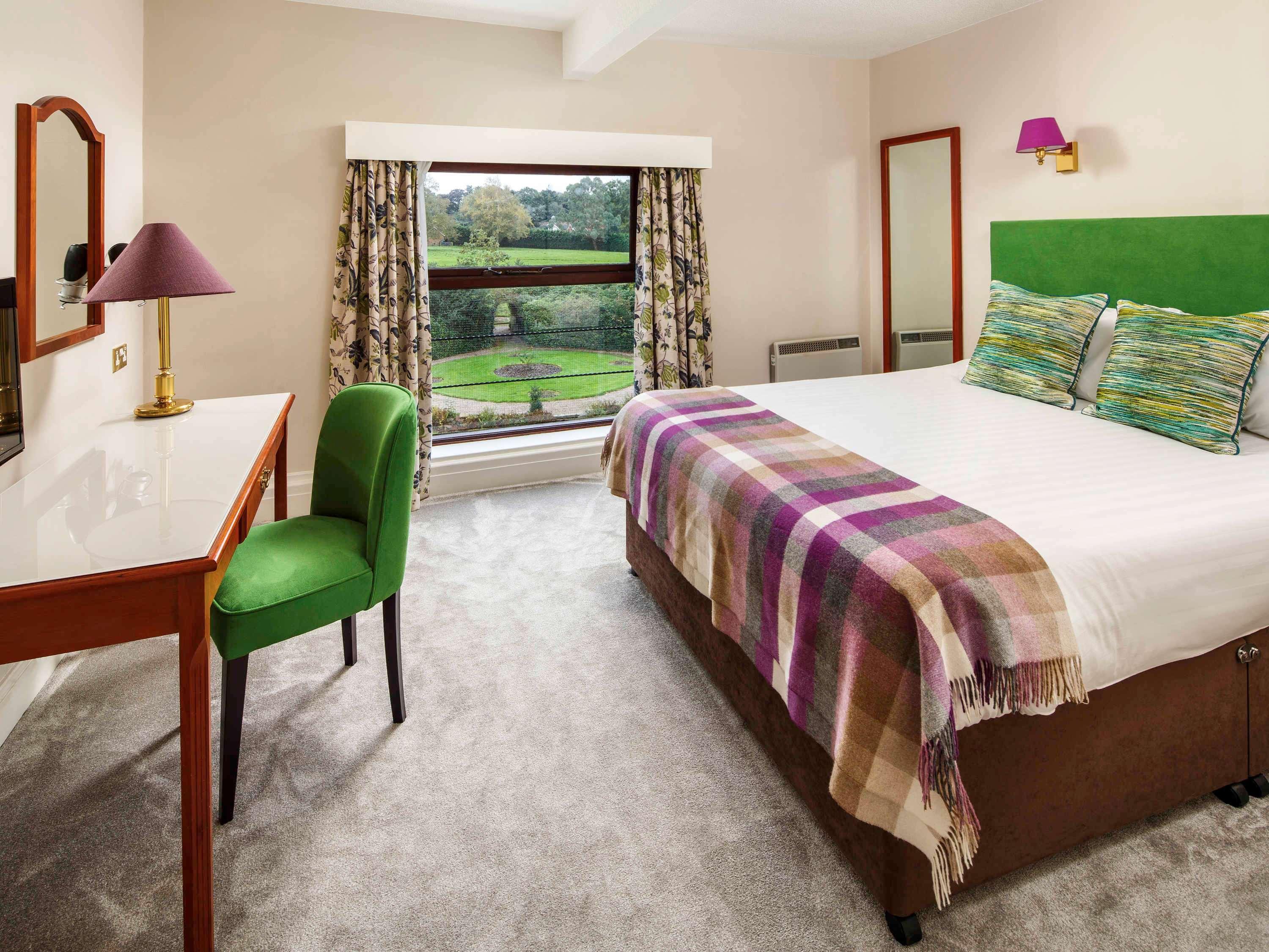 Mercure Burton Upon Trent, Newton Park Екстериор снимка