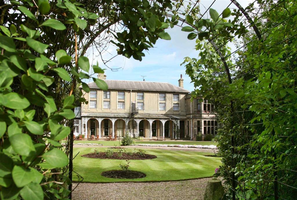 Mercure Burton Upon Trent, Newton Park Екстериор снимка