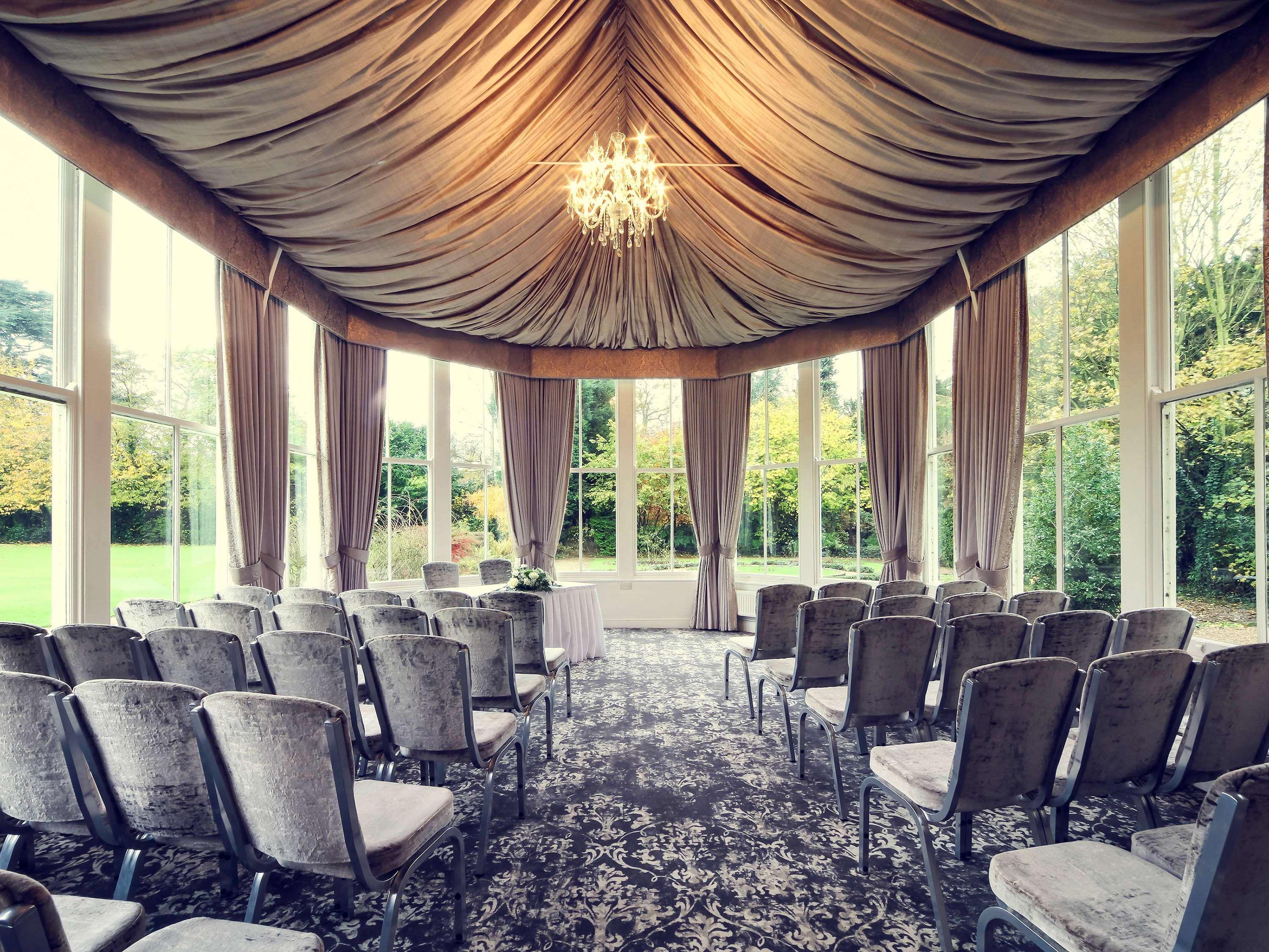 Mercure Burton Upon Trent, Newton Park Екстериор снимка