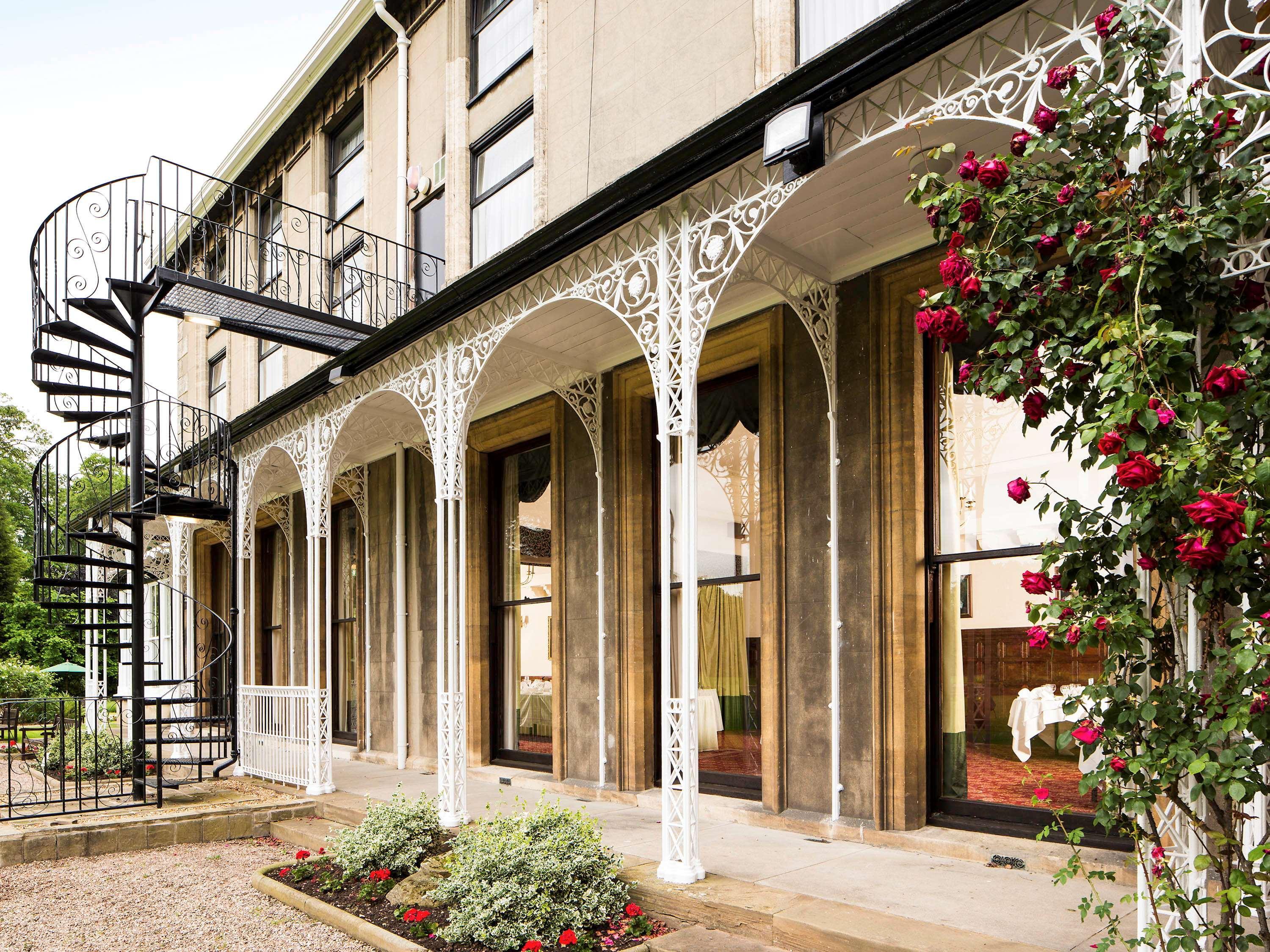 Mercure Burton Upon Trent, Newton Park Екстериор снимка