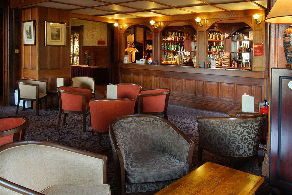 Mercure Burton Upon Trent, Newton Park Екстериор снимка
